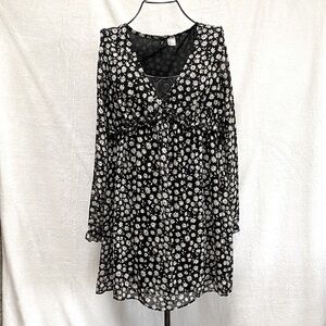 Divided by H&M floral long sleeve mini baby doll dress size S